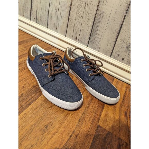St. John's Bay lace up denim casual shoes 9.5* - Picture 1 of 5